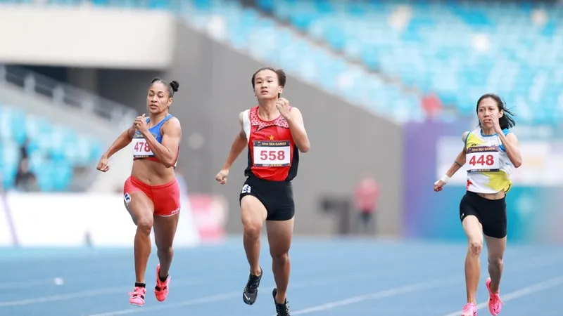 Nhi Yến sẽ thi đấu ở giải điền kinh vô địch trẻ châu Á 2024 ở UAE tới đây. Ảnh: DŨNG PHƯƠNG
