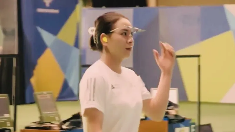 Trịnh Thu Vinh kết thúc bài bắn 25m súng ngắn hơi nữ ở giải vòng loại Olympic tại Brazil với vị trí hạng 4. Ảnh: MINH MINH