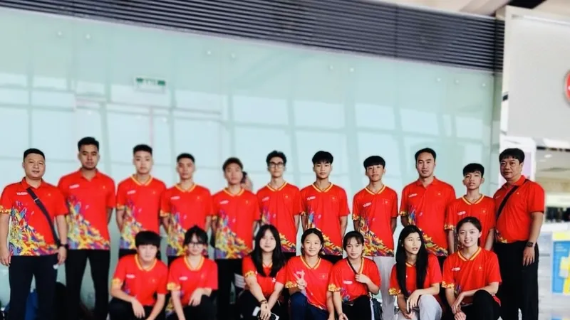 Đội bóng bàn trẻ Việt Nam đi Malaysia dự giải vô địch trẻ Đông Nam Á 2024. Ảnh: VTF
