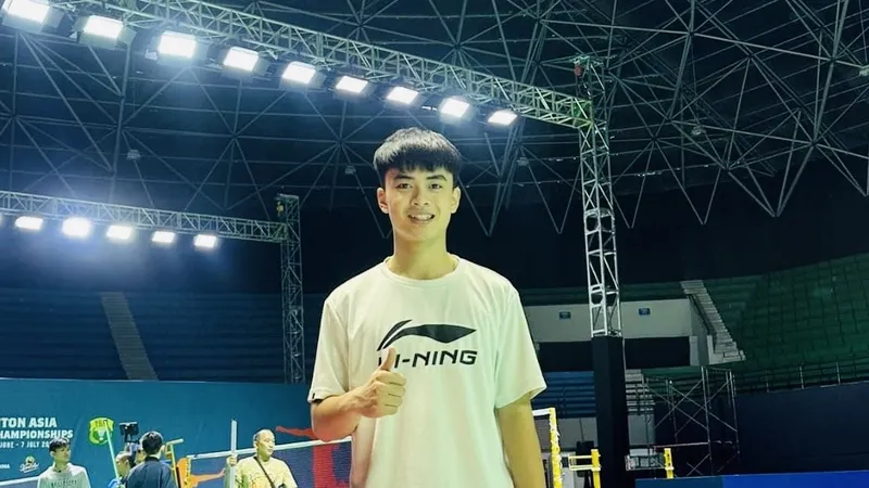 Tuyển thủ Trần Quốc Khánh và đồng đội có chiến thắng Philippines trong trận cuối ở vòng bảng. Ảnh: Q.KHÁNH