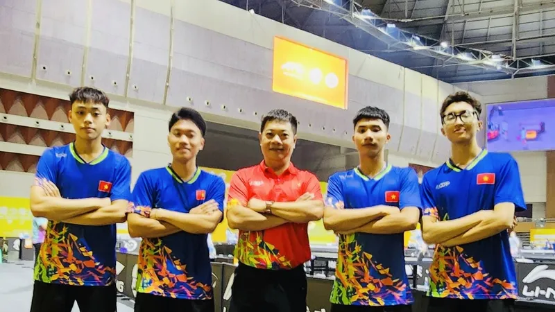 Các tay vợt trẻ Việt Nam đang thi đấu tại giải vô địch trẻ châu Á 2024. Ảnh: TTR
