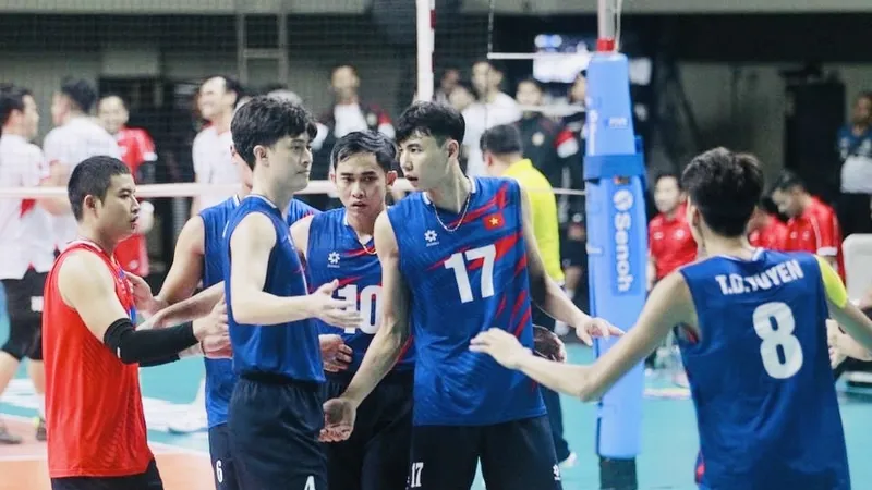 Đội tuyển bóng chuyền nam Việt Nam để thua 2-3 trước chủ nhà Indonesia. Ảnh: AVC