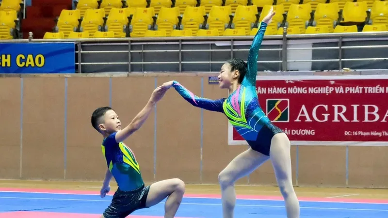 Các VĐV trẻ đã thi đấu tại Hải Dương tạo nên những kết quả hấp dẫn. Ảnh: BHD