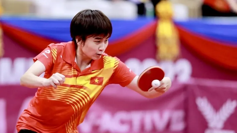 Đương kim vô địch đơn nữ Nguyễn Khoa Diệu Khánh sẽ nhận trọng trách bảo vệ ngôi số 1 ở giải năm nay. Ảnh: DŨNG PHƯƠNG