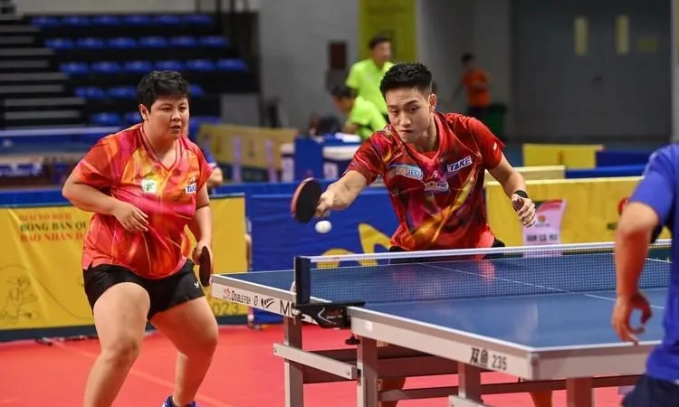 Mai Hoàng Mỹ Trang và Nguyễn Anh Tú là các tuyển thủ quốc gia tập trung lần này để dự giải vô địch Đông Nam Á 2024. Ảnh: DUY LINH