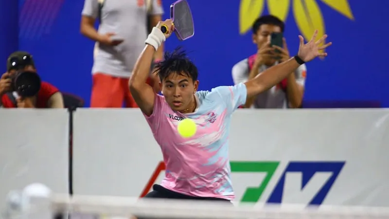 Tay vợt Huỳnh Thiên Phúc đã vô địch nội dung đơn nam tại giải pickleball vô địch quốc gia 2025. Ảnh: PICKLEBALLVN
