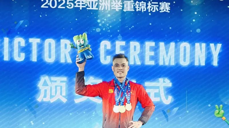 Tuyển thủ Lại Gia Thành không có cơ hội thi đấu SEA Games 33-2025 do hạng 55kg đã bị loại khỏi chương trình. Ảnh: MINH MINH