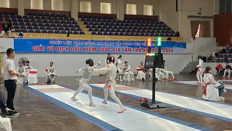 VĐV đấu kiếm cả nước sẽ thi đấu giải vô địch quốc gia 2025 tại Hải Phòng để tranh kết quả cao nhất. Ảnh: MINH MINH