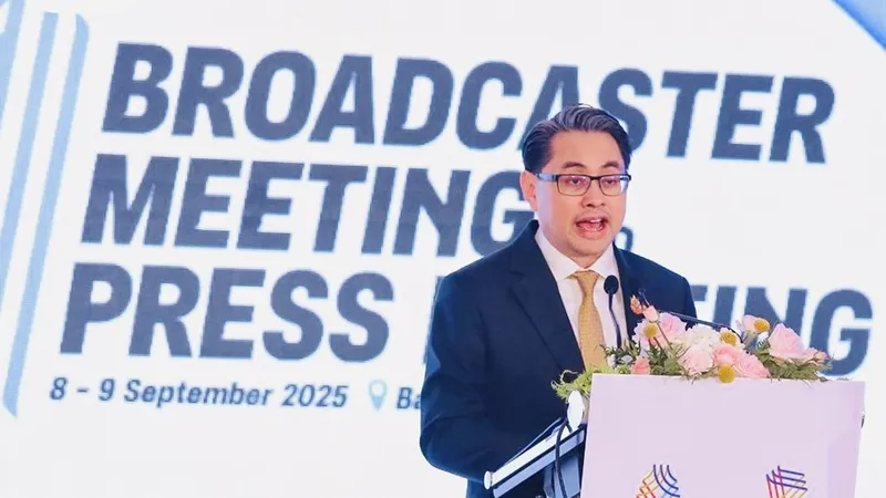 Đại diện Ban tổ chức SEA Games 33-2025 thông báo các nội dung về truyền thông, truyền hình. Ảnh: THAILANDOLYMPIC
