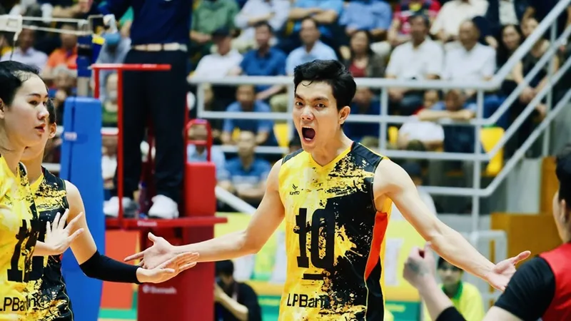 Bích Tuyền (10) đủ điều kiện tham dự giai đoạn 2 giải vô địch quốc gia 2025. Ảnh: DŨNG PHƯƠNG