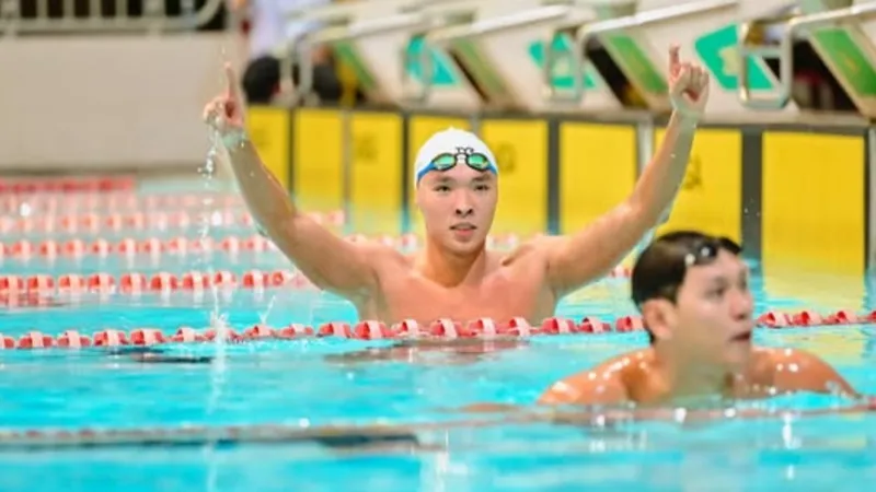 VĐV Lương Jeremie Loic Nino đã giành HCV cho đội TPHCM tại giải vô địch quốc gia 2025. Ảnh: HCMSWIMMING