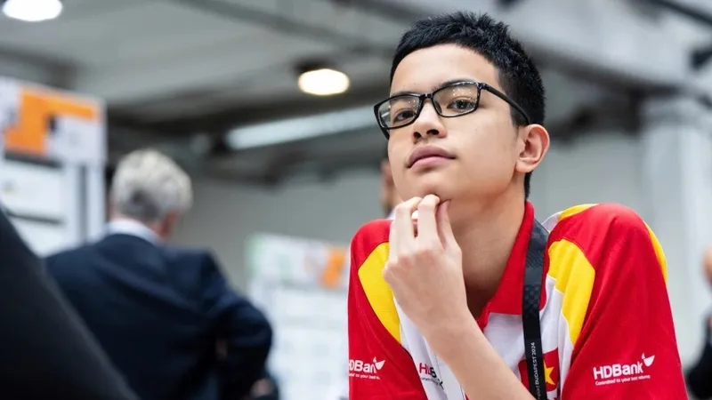 Kỳ thủ Bành Gia Huy đã có mặt tại Ấn Độ bước vào tranh tài World Cup 2025. Ảnh: FIDE