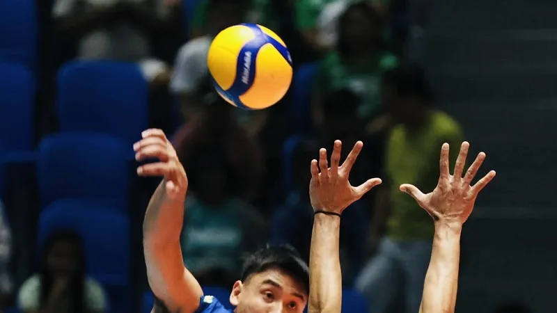 Tay đập Phạm Văn Hiệp đang quyết tâm giành suất tham dự SEA Games 33-2025. Ảnh: SAVA