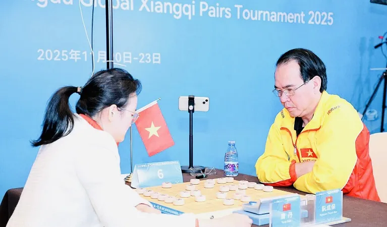 Kỳ thủ Nguyễn Thành Bảo đang thi đấu tại Trung Quốc. Ảnh: VXF