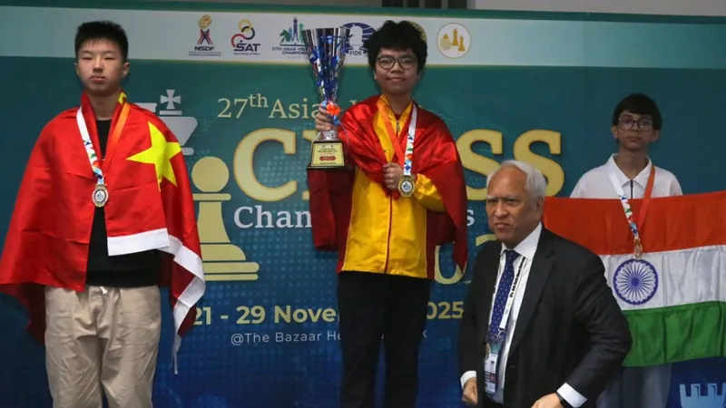 Kỳ thủ Đầu Khương Duy đã giành HCV cờ nhanh tại giải vô địch trẻ châu Á 2025. Ảnh: ASIAN CHESS