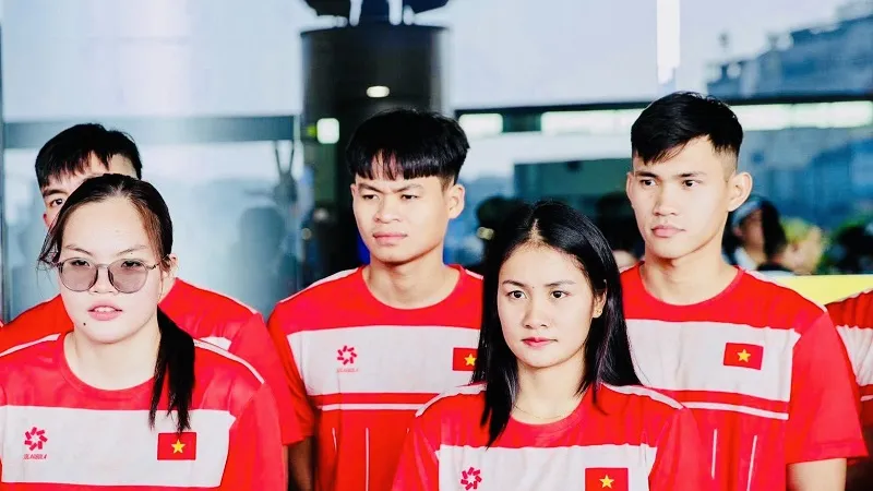 Kình ngư Võ Thị Mỹ Tiên và các đồng đội sẽ thi đấu những nội dung đầu tiên trong ngày 10-12. Ảnh: VASA