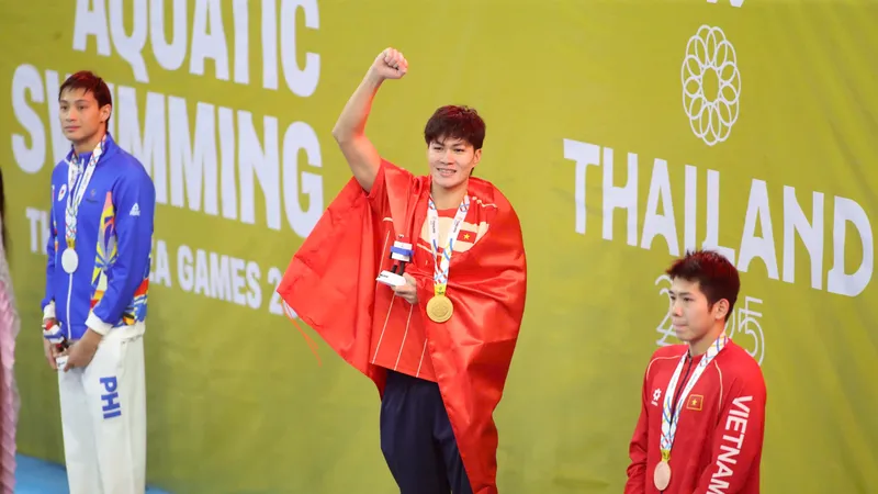 Trần Hưng Nguyên giành tấm HCV tại SEA Games 33-2025. Ảnh: DP