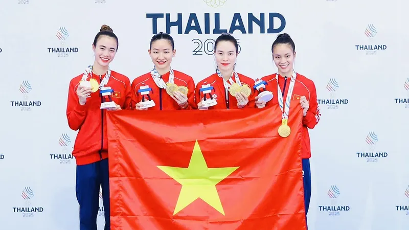 Hôm nay đội tuyển karate Việt Nam về nước sau khi kết thúc thi đấu SEA Games 33-2025. Ảnh: DŨNG PHƯƠNG
