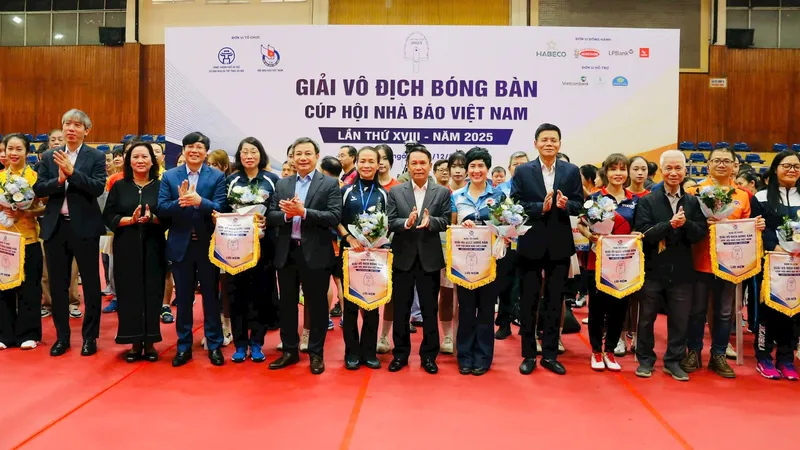 Giải bóng bàn Hội nhà báo Việt Nam năm 2025 đã chính thức khai cuộc. Ảnh: THUẦN THƯ