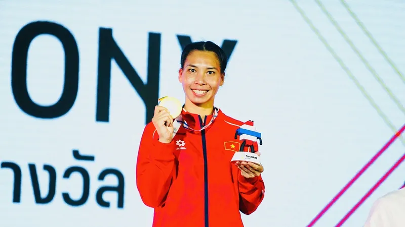 Tuyển thủ boxing Hà Thị Linh và đồng đội sẽ về nước ngày 20-12 sau khi hoàn thành thi đấu SEA Games 33-2025. Ảnh: DŨNG PHƯƠNG