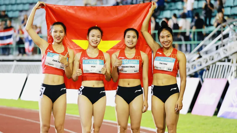 Đội tiếp sức 4x100m nữ của điền kinh Việt Nam đã có thông số tốt tại SEA Games 33-2025. Ảnh: DŨNG PHƯƠNG