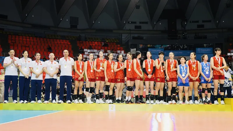 Đội tuyển bóng chuyền nữ Việt Nam có ngôi á quân SEA Games 33-2025. Ảnh: DŨNG PHƯƠNG
