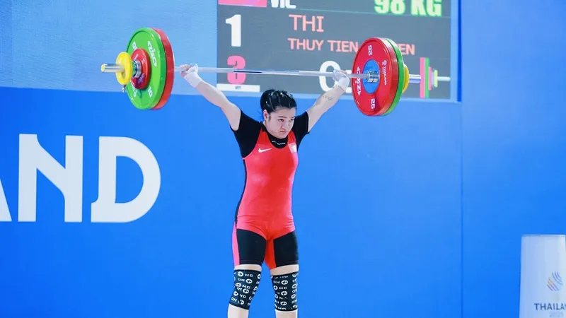 Cử tạ Việt Nam sẽ chuẩn bị chuyên môn theo các hạng cân đã được thông báo của Ban tổ chức ASIAD 20. Ảnh: DŨNG PHƯƠNG
