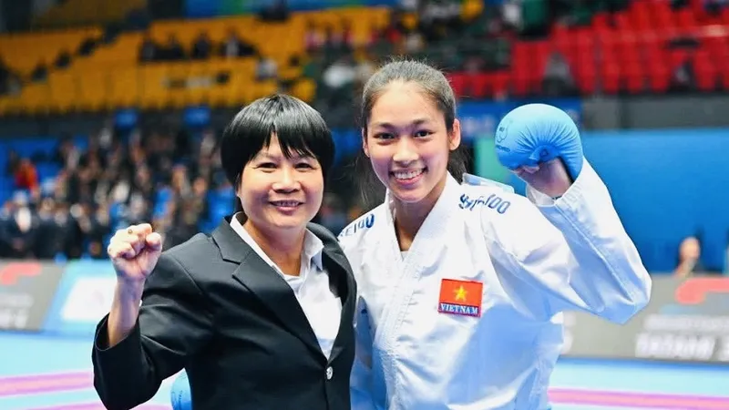 HLV Phạm Hồng Hà chính thức huấn luyện đội tuyển karate Việt Nam năm 2026. Ảnh: AKF