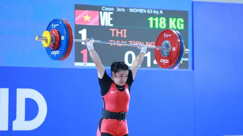 Đội tuyển cử tạ Việt Nam được làm mới ban huấn luyện trong năm 2026. Ảnh: DŨNG PHƯƠNG