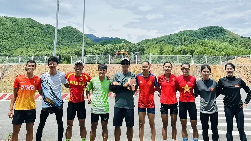 Đội tuyển triathlon Việt Nam sẽ không góp mặt ASIAD 20. Ảnh: MINH MINH