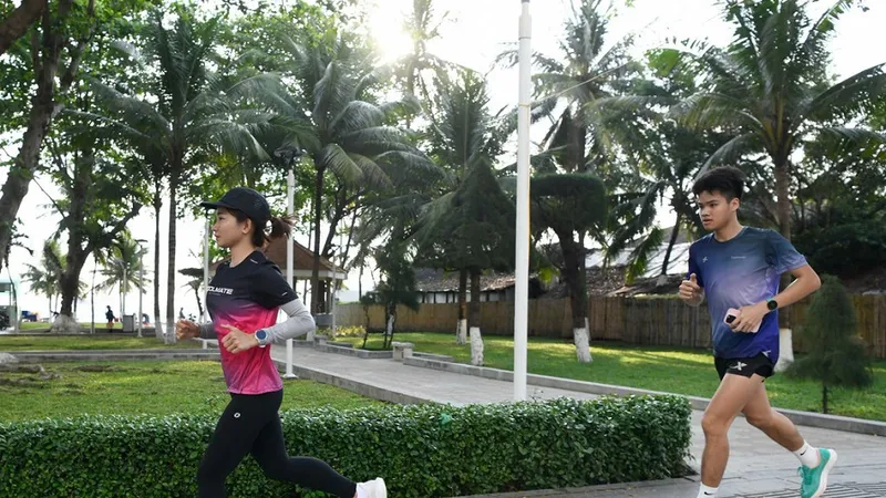 Nguyễn Thị Oanh tập luyện trước khi thi đấu chính thức ở Nha Trang (Khánh Hòa). Ảnh: NHƯ Ý