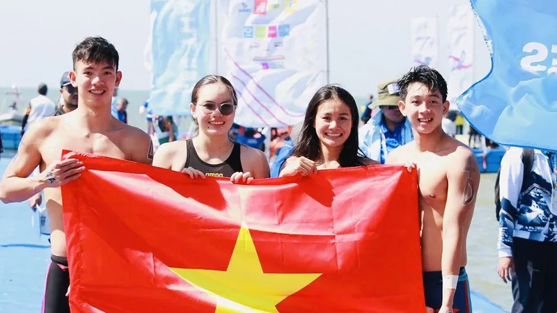 Các gương mặt của đội bơi mặt nước mở Việt Nam sẽ là thành viên tham dự Đại hội thể thao bãi biển châu Á 2026. Ảnh: DŨNG PHƯƠNG