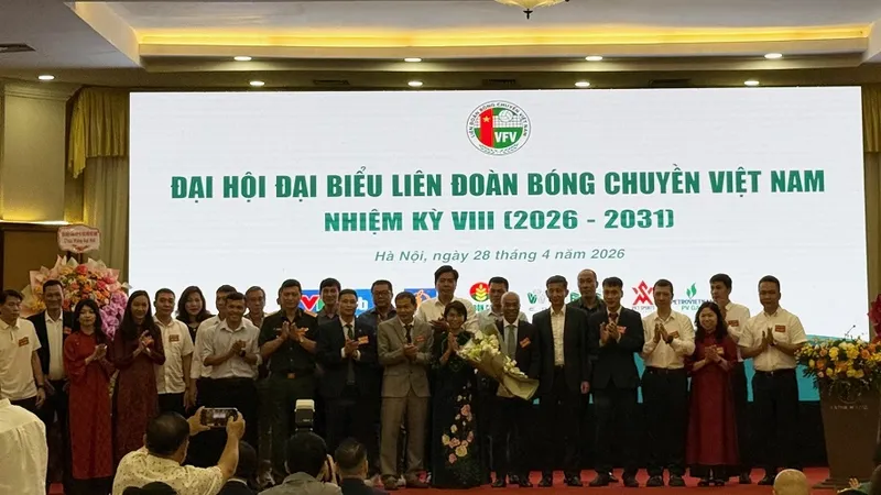 Liên đoàn bóng chuyền Việt Nam nhiệm kỳ 8 đã ra mắt Ban chấp hành với 25 ủy viên. Ảnh: MINH CHIẾN