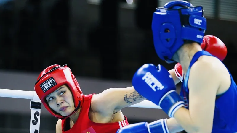 Boxing Việt Nam luôn tìm kiếm các gương mặt trẻ để tiếp bước các võ sĩ nổi tiếng thông qua những giải hệ thống trẻ ở châu Á. Ảnh: DŨNG PHƯƠNG