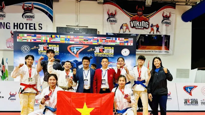Đội tuyển jujitsu Việt Nam có các chiến thắng trong ngày đầu khai mạc tại Thổ Nhĩ Kỳ. Ảnh: BÙI ĐÌNH