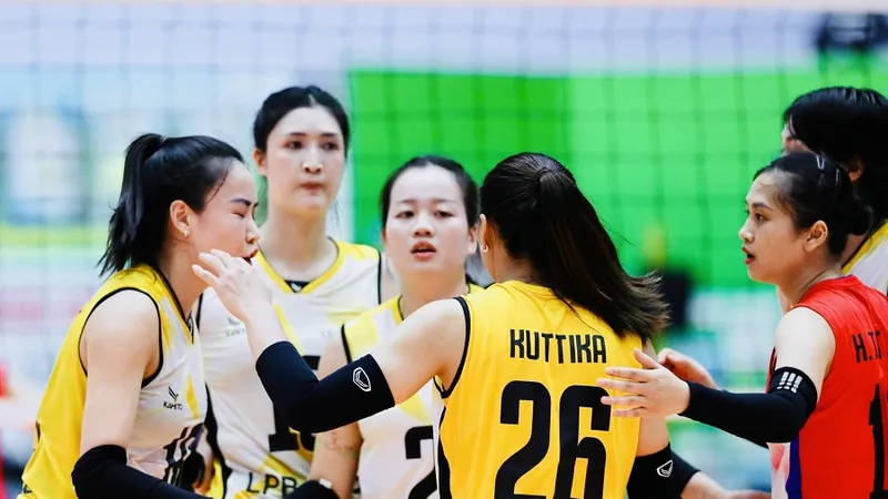 Đội nữ Ninh Bình sẽ thi đấu trận cuối cùng của vòng bảng Cúp VTV9-Bình Điền 2026. Ảnh: DŨNG PHƯƠNG
