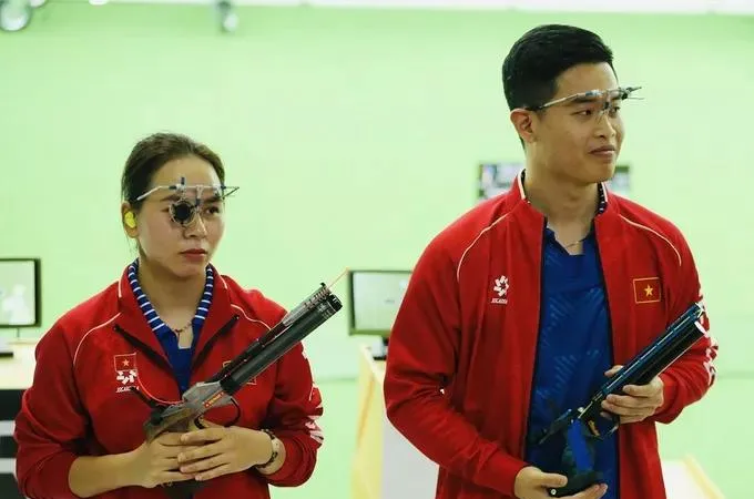 Trịnh Thu Vinh và Phạm Quang Huy vẫn đang là những gương mặt hàng đầu của súng ngắn Việt Nam. Ảnh: DŨNG PHƯƠNG