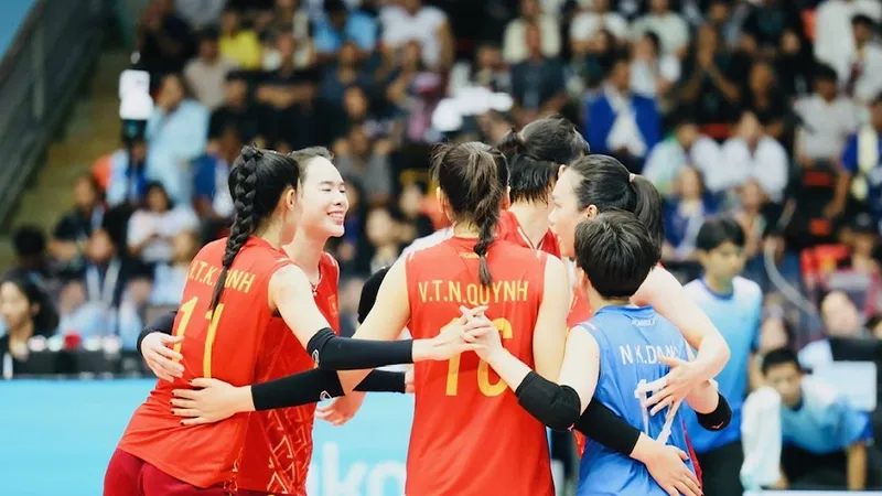 Đội tuyển bóng chuyền nữ Việt Nam tham dự AVC Cup 2026 với mục tiêu bảo vệ ngôi vô địch. Ảnh: DP