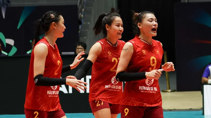 Đội tuyển bóng chuyền nữ Việt Nam đã có chiến thắng vất vả trước đối thủ Indonesia. Ảnh: AVC