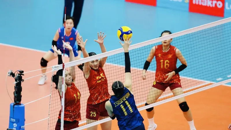Đội tuyển bóng chuyền nữ Việt Nam sẽ có cơ hội thi đấu trước đại diện của Thái Lan tại VTV Cup 2026. Ảnh: DŨNG PHƯƠNG