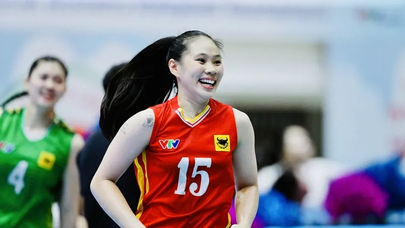 Libero Thảo Nguyên có cơ hội được tập trung đội tuyển bóng chuyền nữ Việt Nam. Ảnh: DŨNG PHƯƠNG