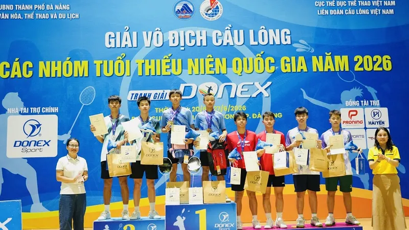 Các tay vợt đã thi đấu giành được thành tích cao tại giải năm nay ở Đà Nẵng. Ảnh: NGUYỄN LINH
