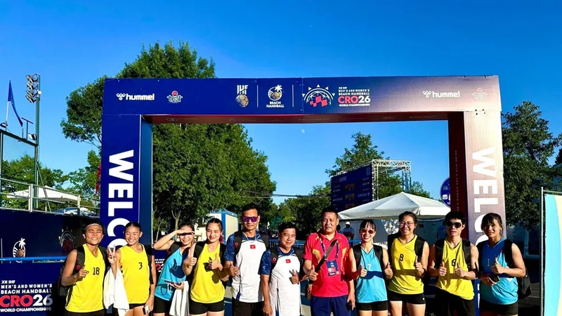 Đội tuyển bóng ném bãi biển nữ Việt Nam tại giải vô địch thế giới 2026. Ảnh: VHF