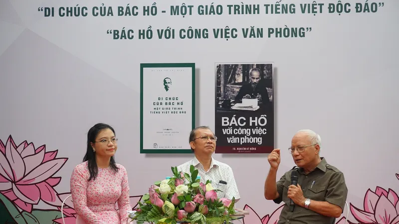 Có vô số bài học mà chúng ta học được từ Bác 