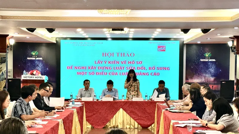 Lấy ý kiến về Hồ sơ đề nghị xây dựng Luật Sửa đổi, bổ sung một số điều của Luật Quảng cáo 