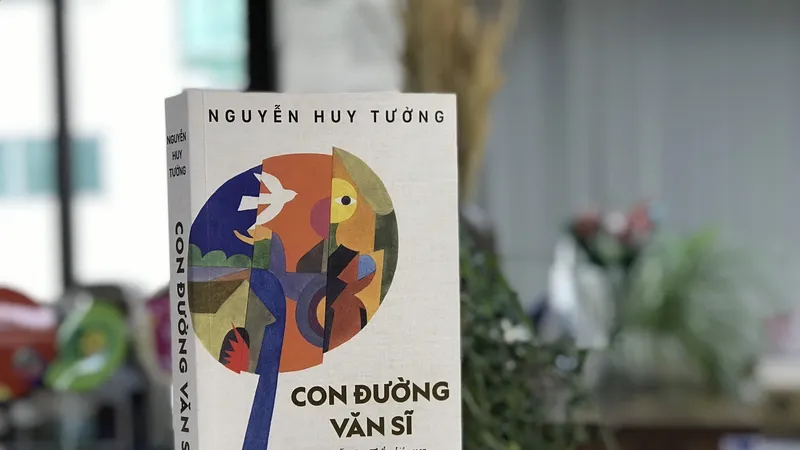 Ra mắt tập nhật ký "Con đường văn sĩ" của nhà văn Nguyễn Huy Tưởng