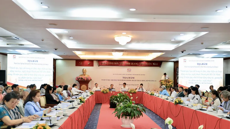 50 năm Văn học, nghệ thuật TPHCM: Phát huy truyền thống, tiếp nối tương lai