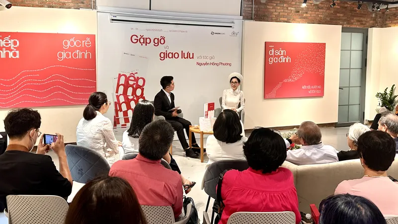 Giữ nếp nhà trong kỷ nguyên số 
