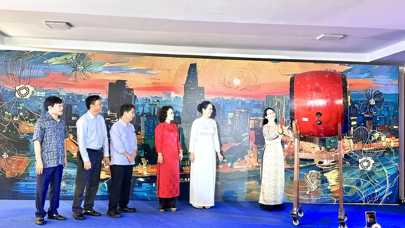 Ngày thơ Việt Nam 2026 tại TPHCM: Cất lên “Tiếng gọi đô thị mới”
