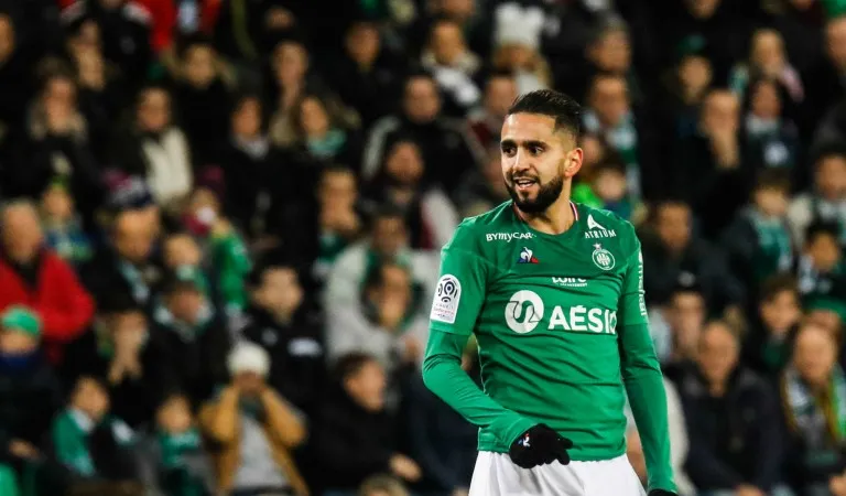 Boudebouz đá hỏng quả phạt đền duy nhất khiến Saint-Etienne xuống hạng